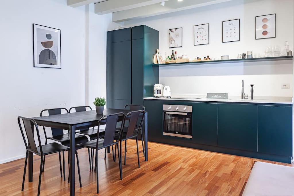 Elegante Loft Su 2 Piani A 5 Minuti Da San Siro Appartement Milaan Buitenkant foto