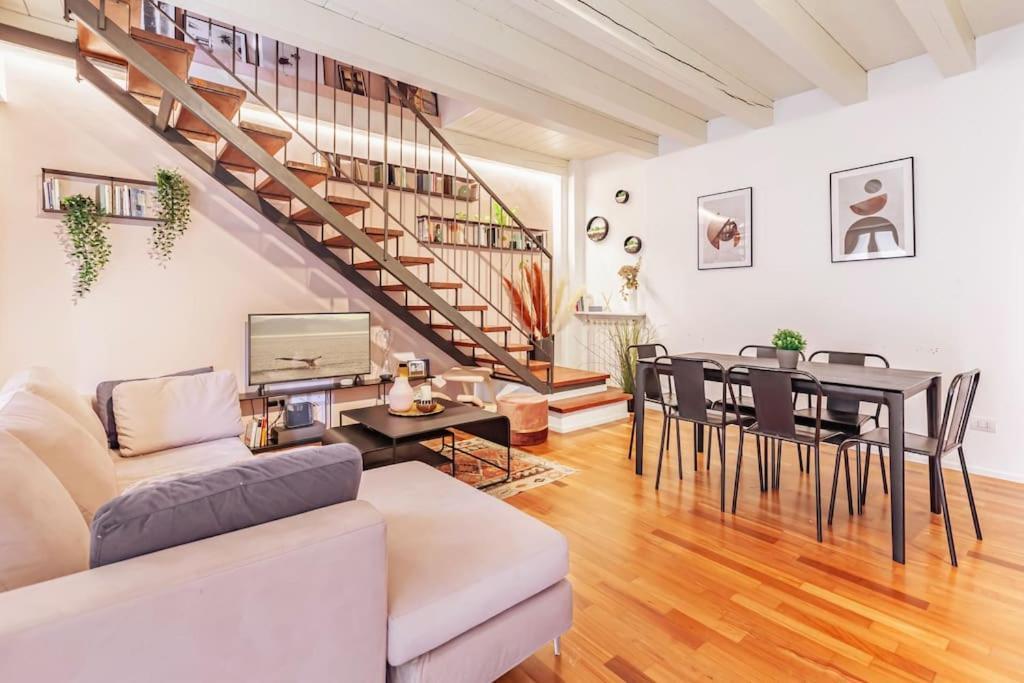 Elegante Loft Su 2 Piani A 5 Minuti Da San Siro Appartement Milaan Buitenkant foto